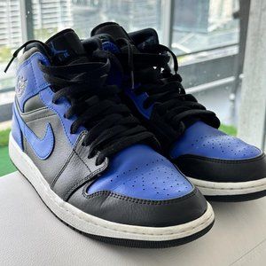 Jordan 1 Mid Hyper Royal Tumbled Leather